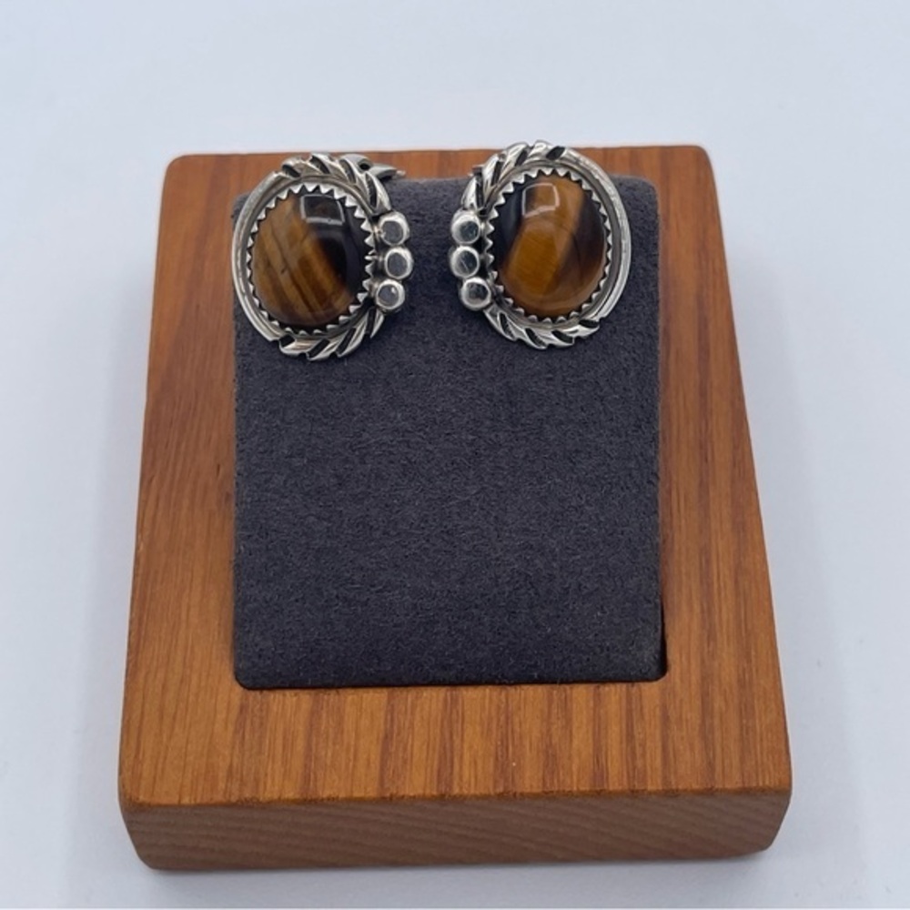 Vintage Natural Tiger’s Eye Earrings 925 Sterling Silver Southwestern Clip-On